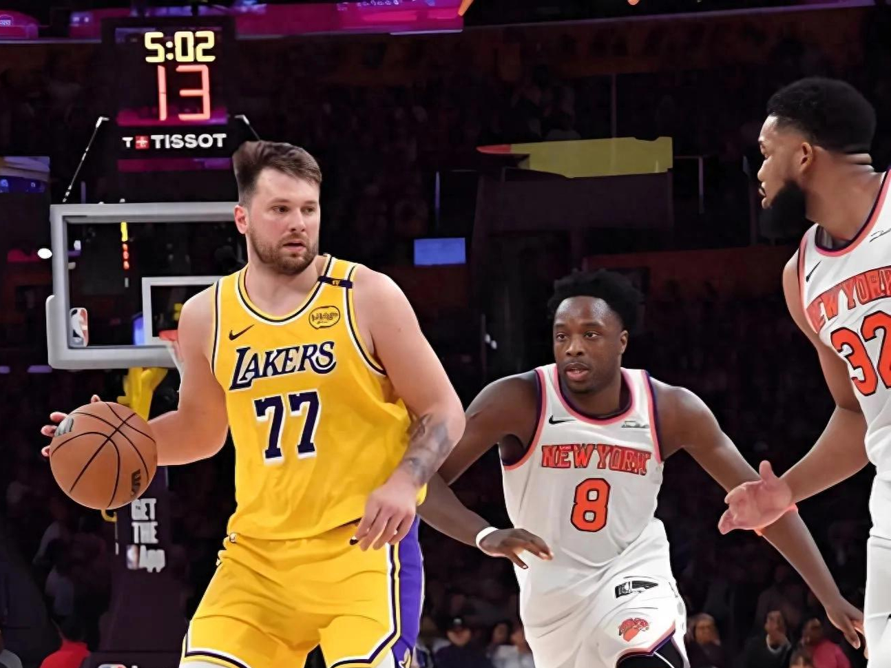 手机客户端-关于今晚纽约尼克斯调整名单以备NBA常规赛，临场应变环节打磨，压力陡增，医务组通报恢复的信息-手机客户端